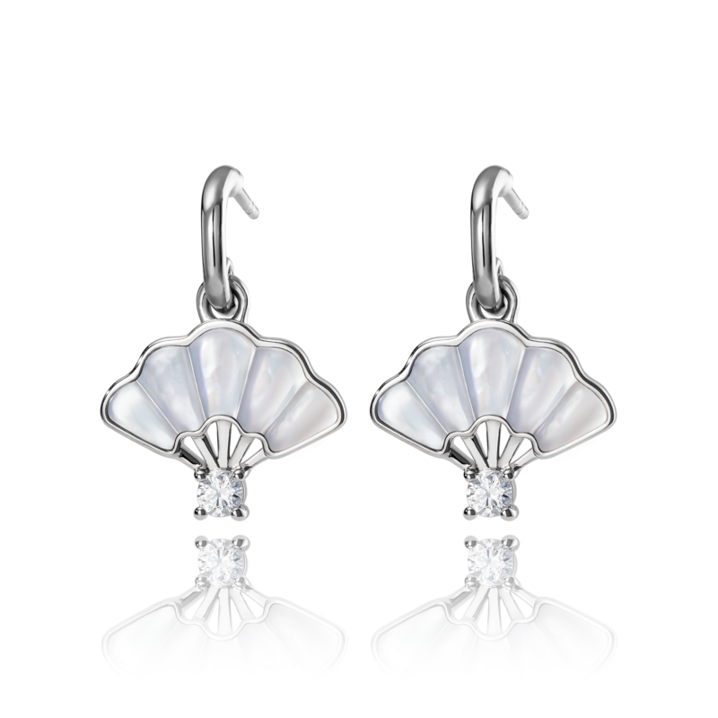 Content silver earring